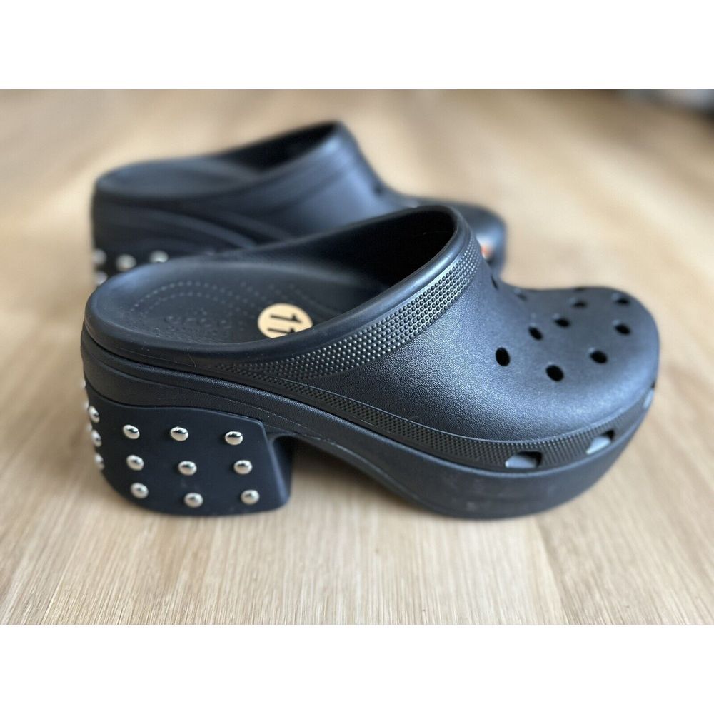 Crocs Siren Studded Clog Heel‎ Black Women's Size M11 Sandals NEW